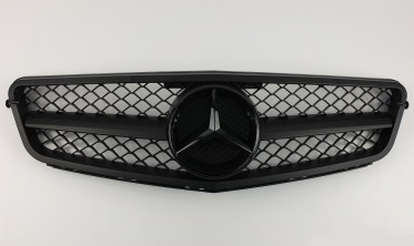 Матова решітка Mercedes C-Class W204 (SL Black) фото