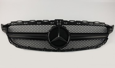 черная решетка радиатора для Mercedes C-Class W205 (AMG) фото