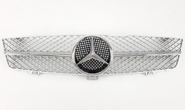 Тюнінг решітка в Mercedes CLS-Class C219 в стилі AMG (All Silver) фото
