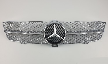 Радіаторна решітка в Mercedes CLS-Class C219 (AMG All Chrome) фото