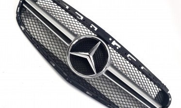 матові решітки радіаторні для Mercedes E-Class W212 (AMG Matte Silver) фото