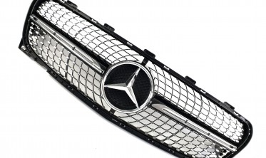 чорна решітка радіаторна для Mercedes GLA-Class X156 (Diamond) фото