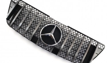 Чорна решітка для Mercedes ML-Class W164 (GT Chrome Black) фото