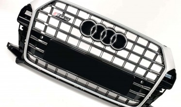 Тюнинговая решетка радиатора для Audi Q3 8U в стиле SQ3 фото