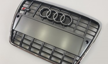 Тюнінгова решітка в стилі S-Line для Audi A6 C6 фото