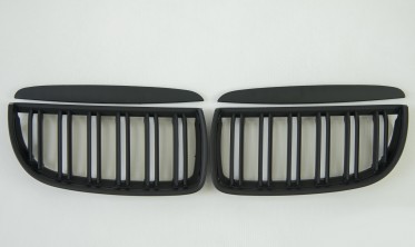 Решетки  радиатора (ноздри) BMW E90/E91 двойные, матовые фото