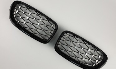 радиаторные решетки для BMW 5 F10/F11 в стиле Diamond фото