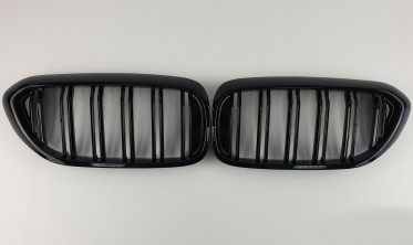 решетки в бампер (ноздри) для BMW 5 G30/G31  фото
