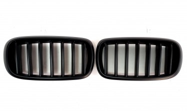 Черные матовые решетки (ноздри) для BMW X5 F15 / X6 F16 фото