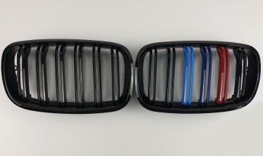 Чорна решітка M-Look для BMW X5 E70 (M-color) фото