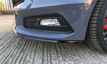 Накладка переднього бампера Ford Focus mk3 FL версія ST фото