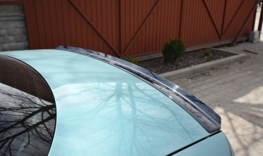 Спойлер крышки багажника Audi A4 / S4 B5 sedan фото