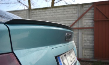 Спойлер крышки багажника Audi A4 / S4 B5 sedan фото
