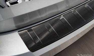 ЗАХИСНА НАКЛАДКА НА ЗАДНІЙ БАМПЕР Skoda Fabia 4 чорна фото