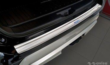 накладка для защиты заднего бампера TOYOTA HIGHLANDER 4 фото