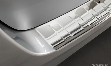 накладка из нержавейки на задний бампер Volkswagen Multivan T7 фото