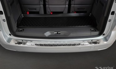 накладка из нержавейки на задний бампер Volkswagen Multivan T7 фото