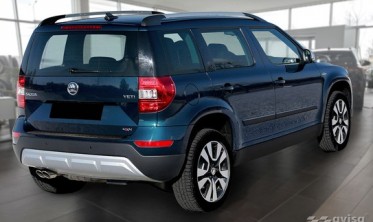 Защитная листва на задний бампер Skoda Yeti 4x4 фото