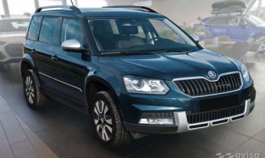 Защитная листва на задний бампер Skoda Yeti 4x4 фото