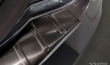 Планка для защиты заднего бампера Tesla Model S фото