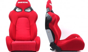 Спортивное автомобильное кресло CUGA Welur Bride Red фото