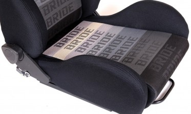 Спортивные сиденья регулируемые K700 ткань Bride Black фото