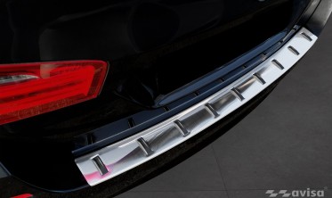 накладка STRONG на задний бампер BMW 5 F11 Touring фото