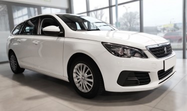 Листва Strong на задний бампер Peugeot 308 МК2 универсал фото