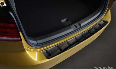 Планка Strong для защиты заднего бампера VW Golf 7 хетчбек фото