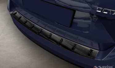 черная накладка STRONG для защиты заднего бампера Skoda Octavia 3 рестайл combi фото