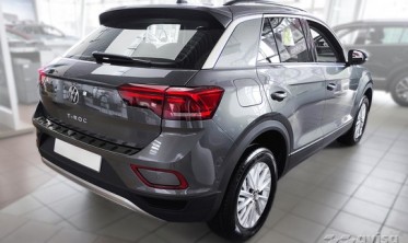 чорна накладка STRONG на задній бампер Volkswagen T-Roc фото