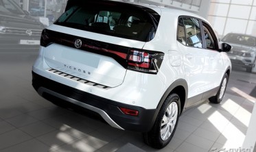 Накладка (планка) Strong для захисту заднього бампера Volkswagen T-Cross фото