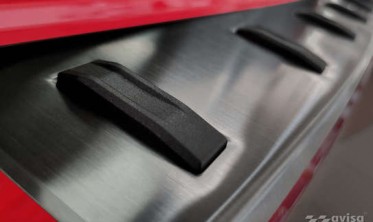 черная накладка STRONG на задний бампер VW Passat B8 универсал фото