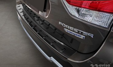 Черная листва Strong на задний бампер Subaru Forester V фото