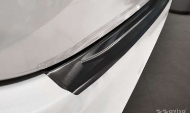 Защитная листва на задний бампер Toyota Corolla 12 седан фото
