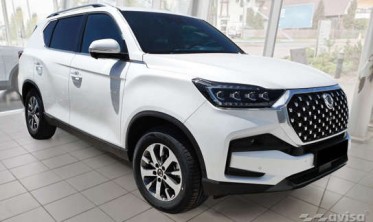 защитная накладка на край бампера Ssangyong Rexton фото
