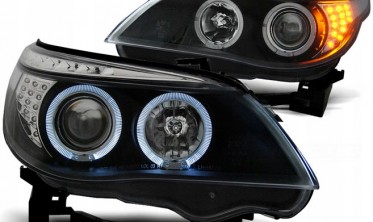 Линзованные фары передние BMW E60, E61 с ангельскими глазками фото