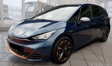 Чорна накладка для захисту заднього бампера Cupra Born фото