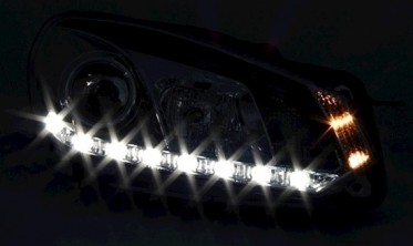 Чорні фари передні VW GOLF 6 з діодним рядком фото