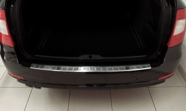 защитная накладка на задний бампер Skoda Superb II Kombi фото