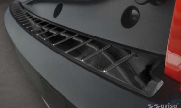 чорна накладка для захисту заднього бампера Dacia Jogger фото