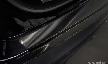 Чорна захисна накладка (ліства) на задній бампер Porsche Cayenne 3 фото