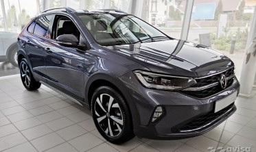 Черная защитная листва на край заднего бампера Volkswagen Taigo  фото