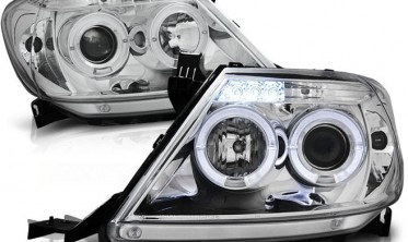 Линзованные фары передние TOYOTA HILUX 2005-2011 с ангельскими глазками фото