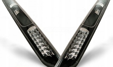 Задні тюнінг ліхтарі FORD FOCUS 2 04-08 HATCHBACK BLACK LED фото