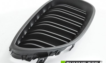 Тюнинговая решетка BMW 5 E60, E61 спорт стиль, черная матовая фото