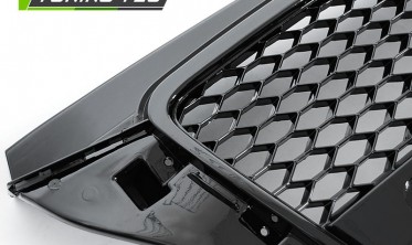 Тюнинговая решетка радиатора Audi A3 / S3 8P рестайл, черная глянцевая фото