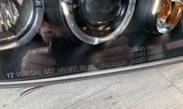 Фары передние тюнинговые VW Bora черные с кольцами фото