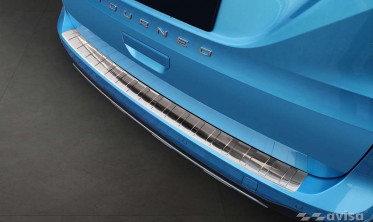 Защитная накладка на задний бампер Ford Tourneo Connect 3 фото