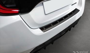 Чорна захисна накладка (ліства) Strong на задній бампер Toyota GR Yaris фото